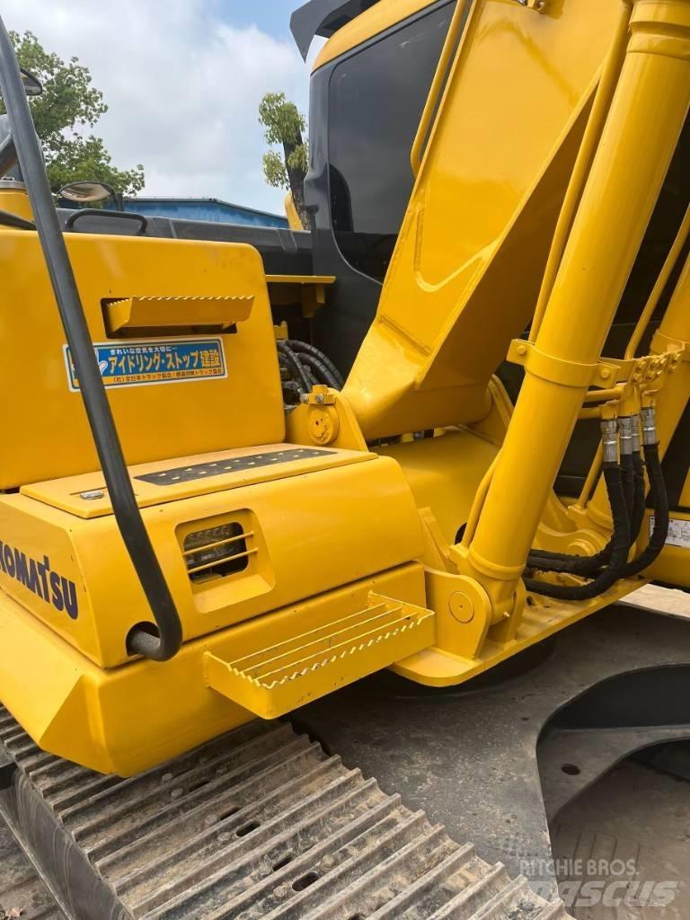 Komatsu PC130 Bageri gusjeničari