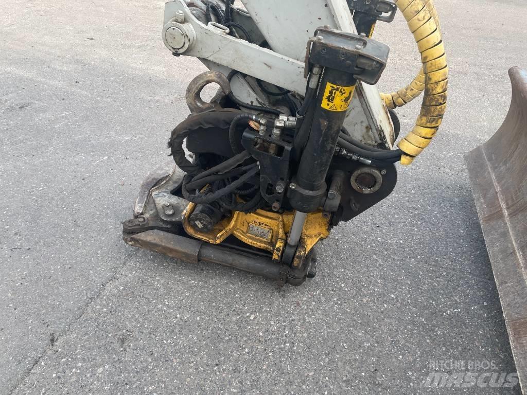 Takeuchi TB 2150 R Bageri gusjeničari