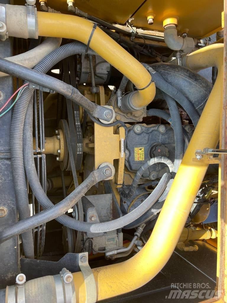 Morooka MST 2300 Demperi na gusjenice