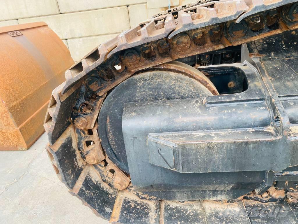 CAT 330 B L MH Bageri gusjeničari