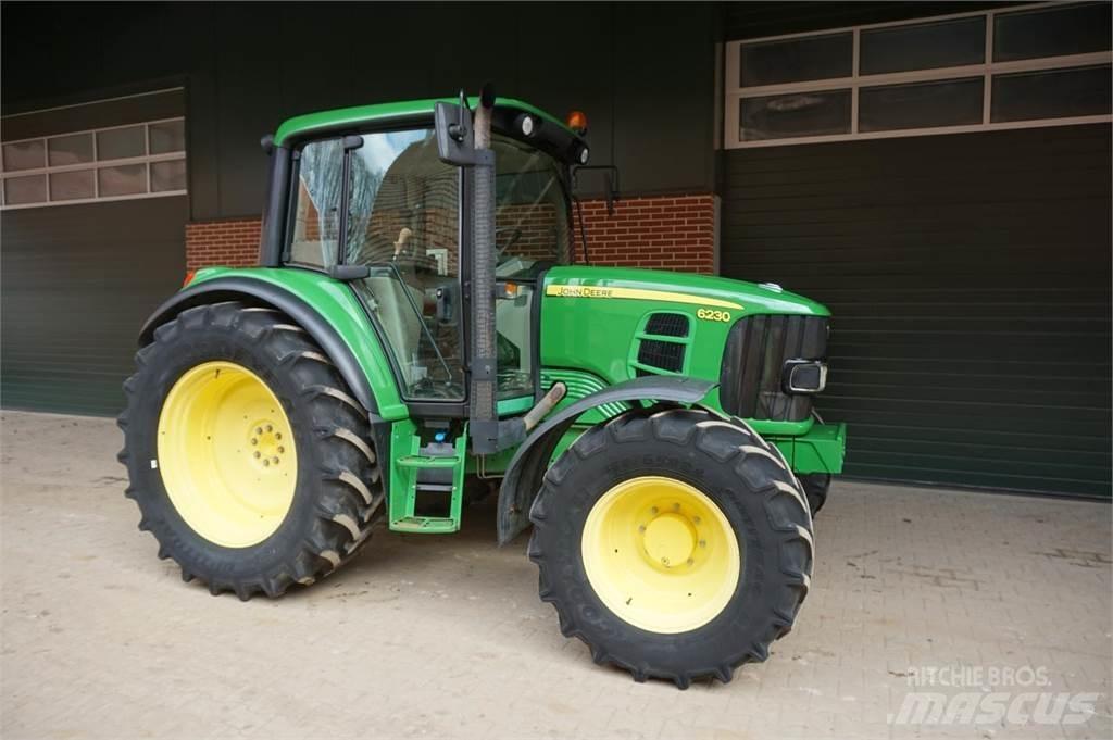 John Deere 6230 Traktori