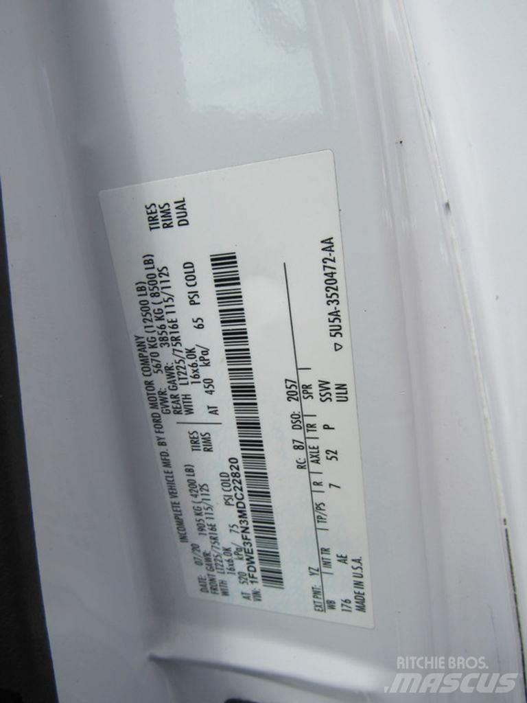 Ford E-350 Sanduk kamioni