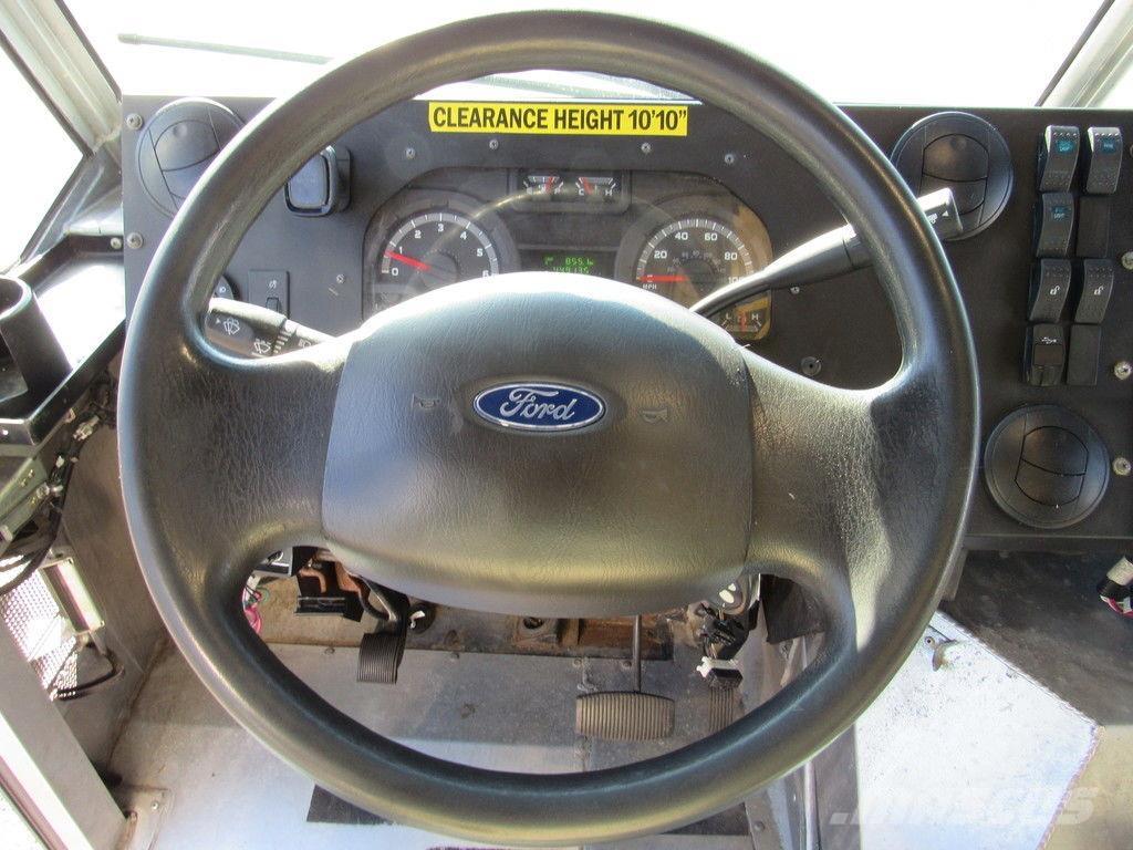 Ford E-450 Sanduk kamioni