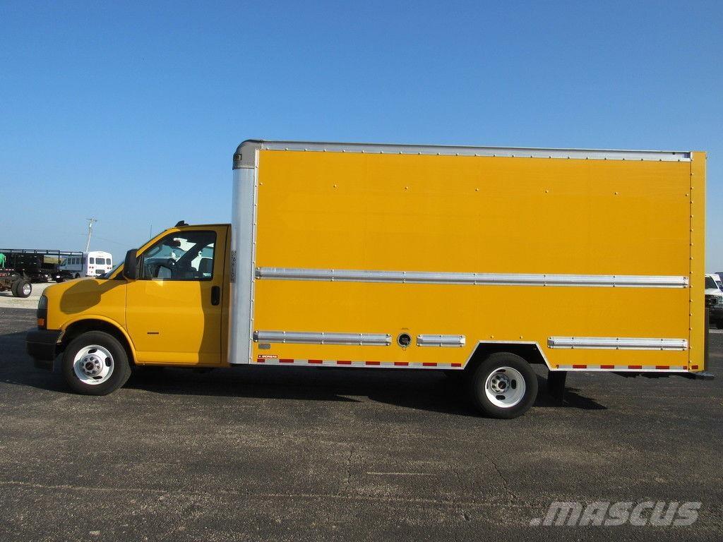 GMC Savana 3500 Sanduk kamioni
