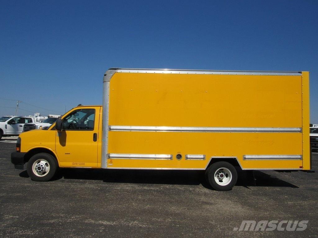 GMC Savana 3500 Sanduk kamioni