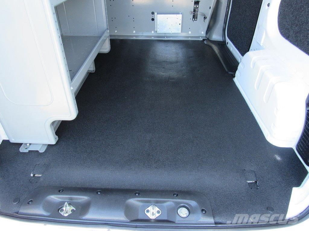 Nissan NV200 Dostavna vozila / kombiji