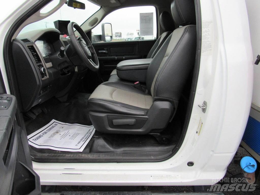 RAM 5500 Auto košare