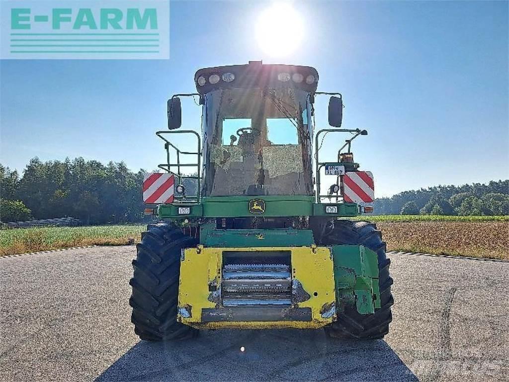 John Deere 7750 Strojevi za krmu na vlastiti pogon