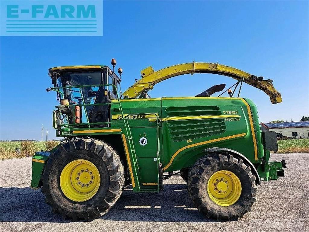 John Deere 7750 Strojevi za krmu na vlastiti pogon