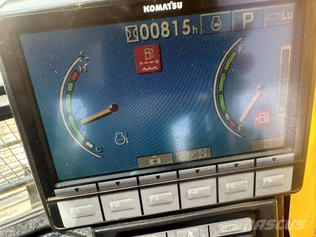 Komatsu PC 220-8 Bageri gusjeničari