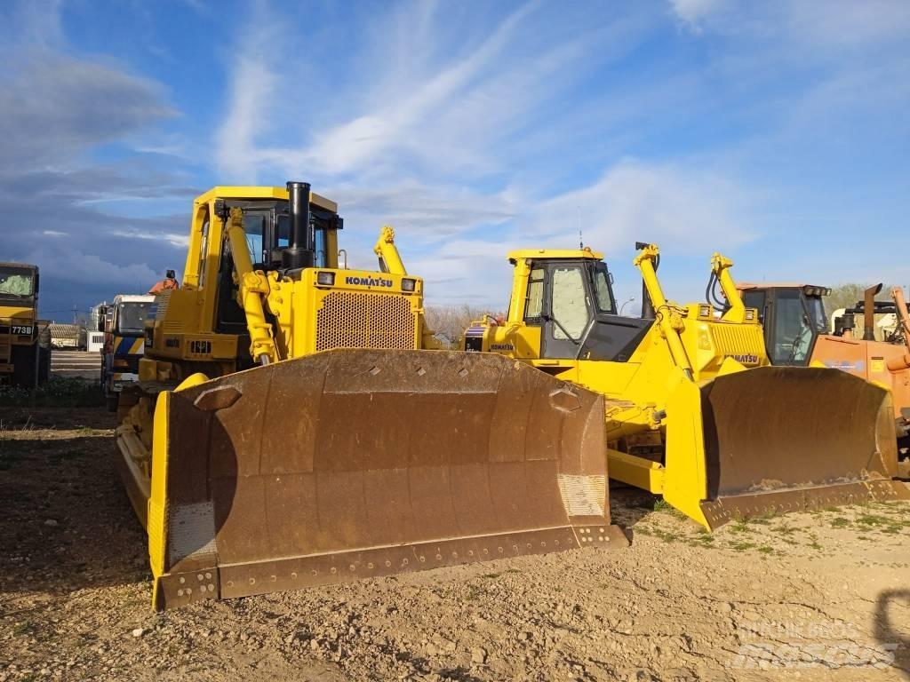 Komatsu D 155 AX-3 Buldožeri gusjeničari