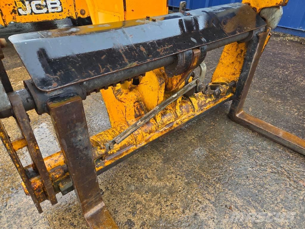JCB 540-170 Teleskopski viličari