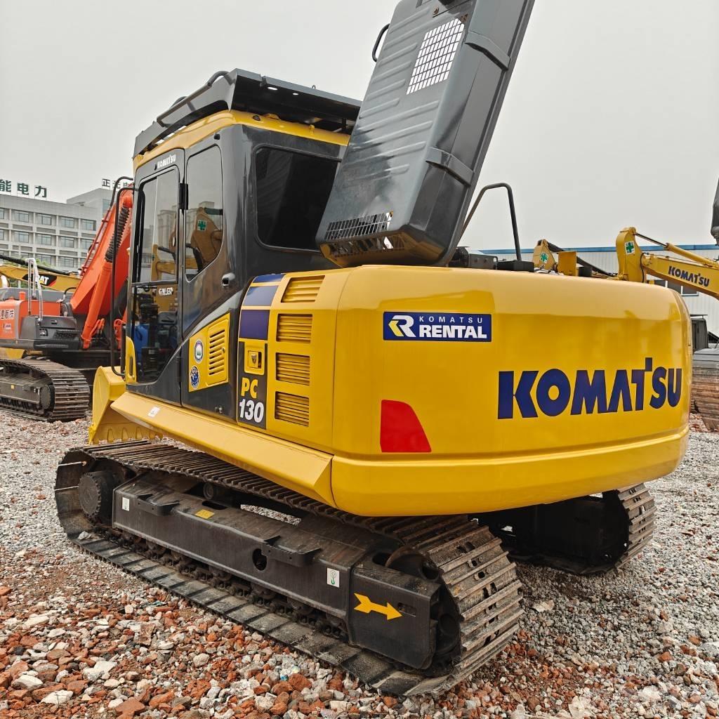 Komatsu 130-7 Bageri gusjeničari