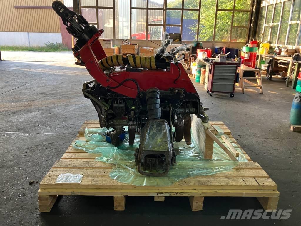 Komatsu 365.1 Strojevi za kleščenje grane drveća