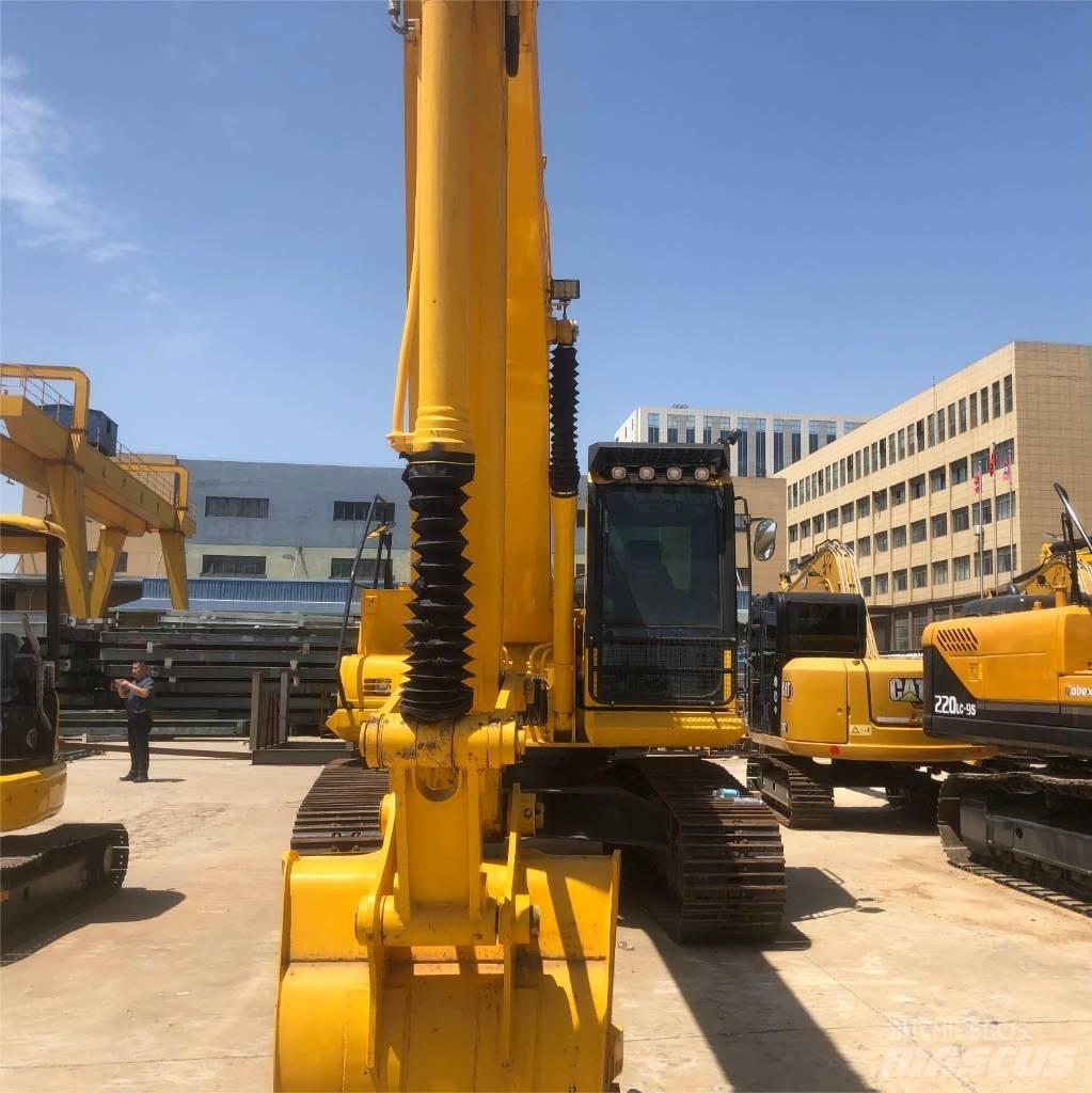 Komatsu PC200 Bageri gusjeničari