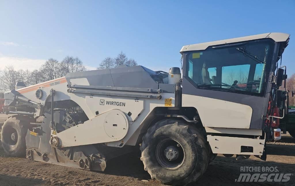Wirtgen WR 200i Uređaji za recikliranje asfalta