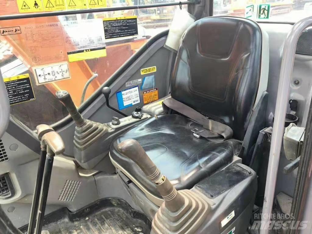 Hitachi ZX75 Bageri gusjeničari