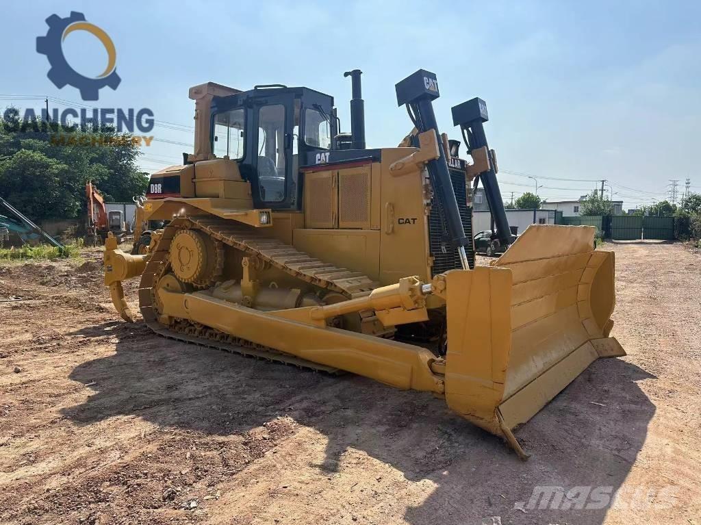 CAT D 8 R Buldožeri gusjeničari