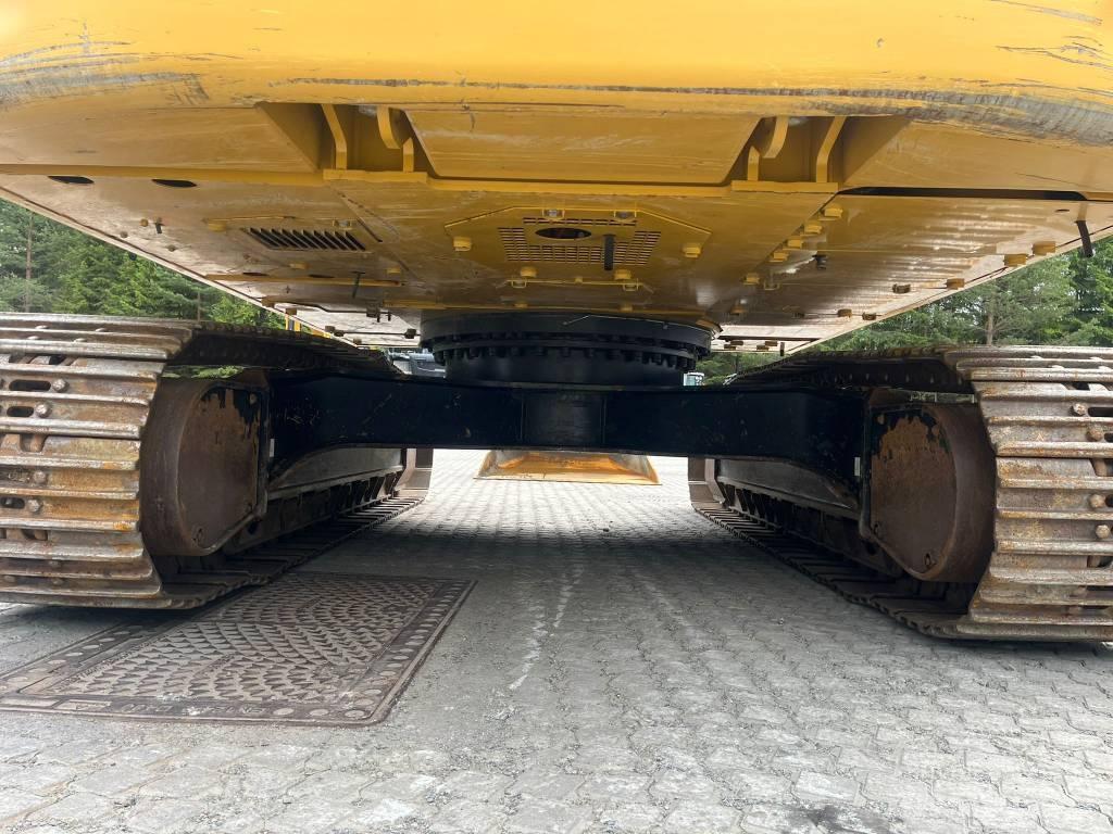 CAT 326 07A Next Gen Bageri gusjeničari
