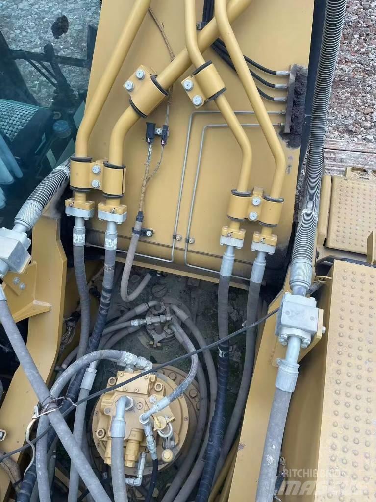 CAT 336 Bageri gusjeničari