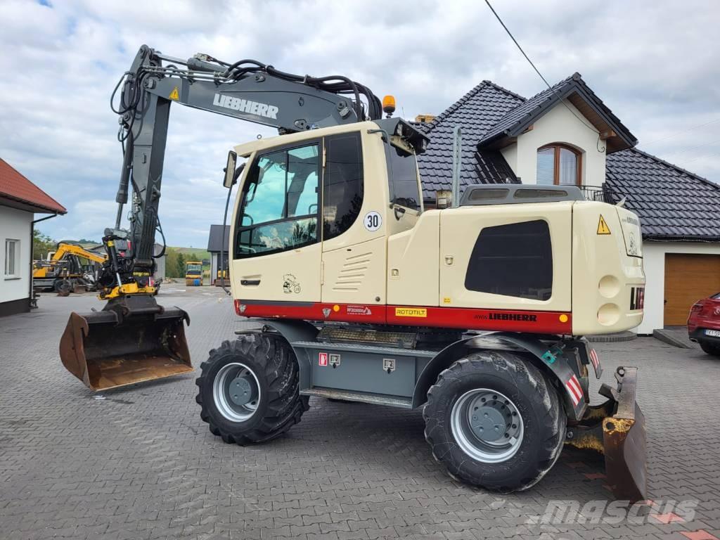 Liebherr 916 Bageri na kotačima