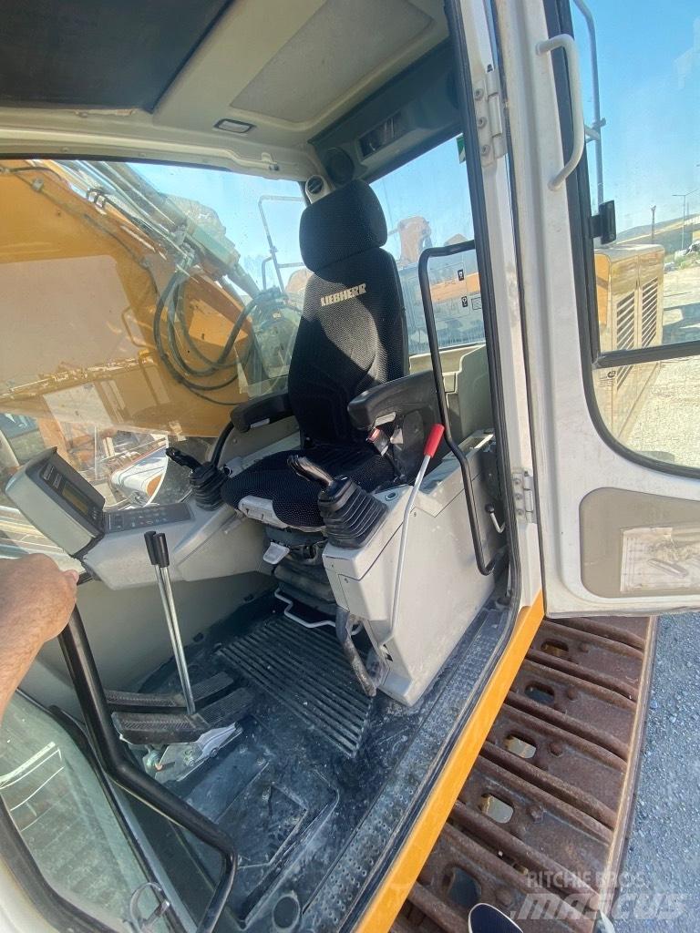 Liebherr 954 SME Bageri gusjeničari