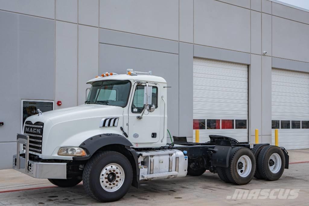 Mack Granite GU 813 Traktorske jedinice