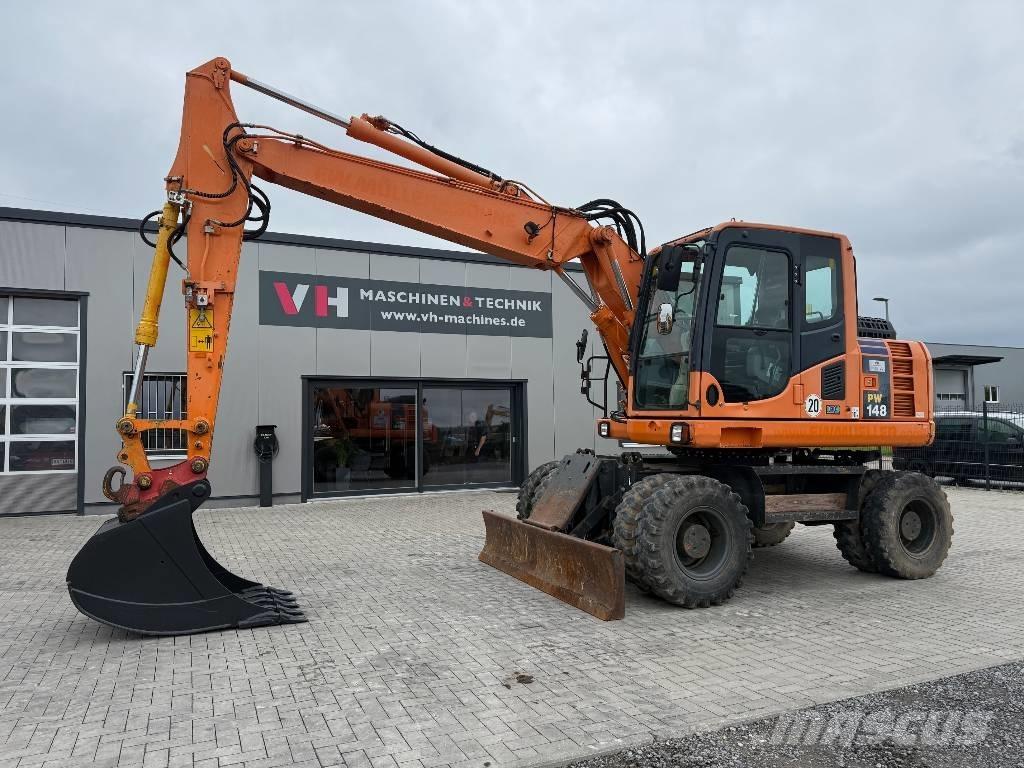 Komatsu PW 148-8 Bageri na kotačima