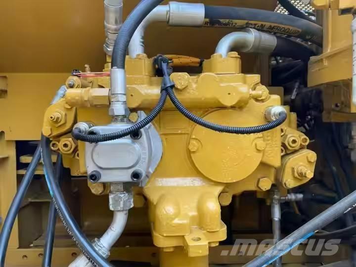 CAT 320 C Bageri gusjeničari