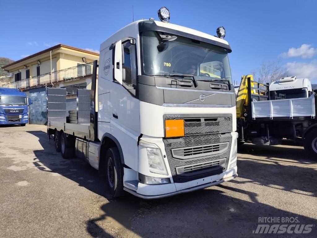 Volvo FH 13 540 Kamioni s ravnim pločom / vitlom