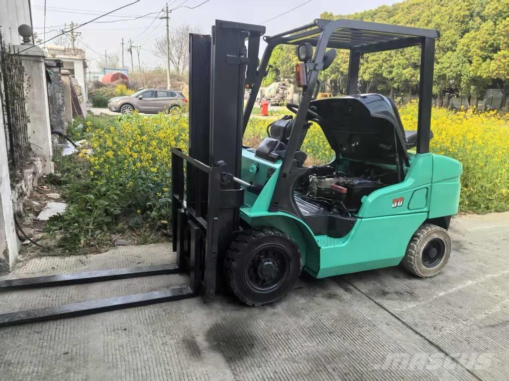 Mitsubishi 3t Dizelski viličari