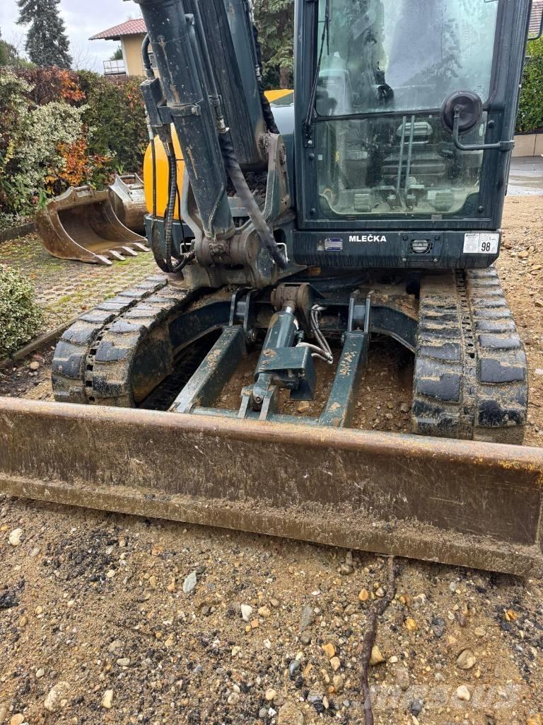 Hyundai HX 85 A Midi bageri 7t – 12t