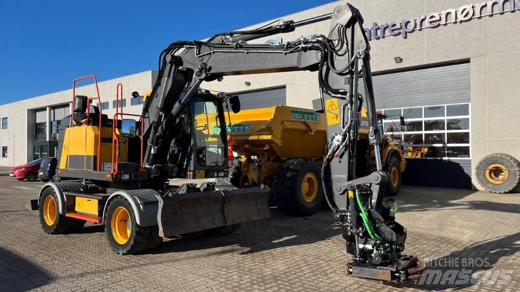 Volvo EWR130E Bageri na kotačima