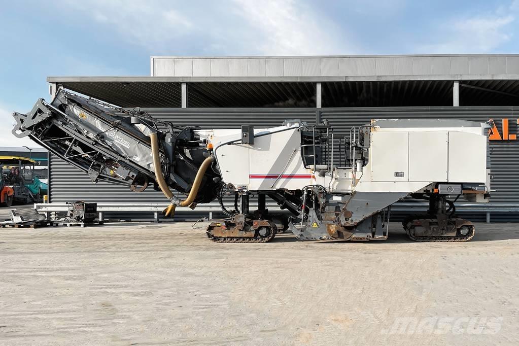 Wirtgen W 210 Asfaltne hladne glodalice