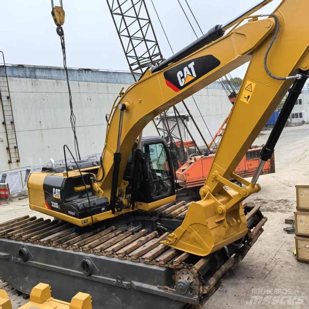 CAT 320 D Amfibijski bageri