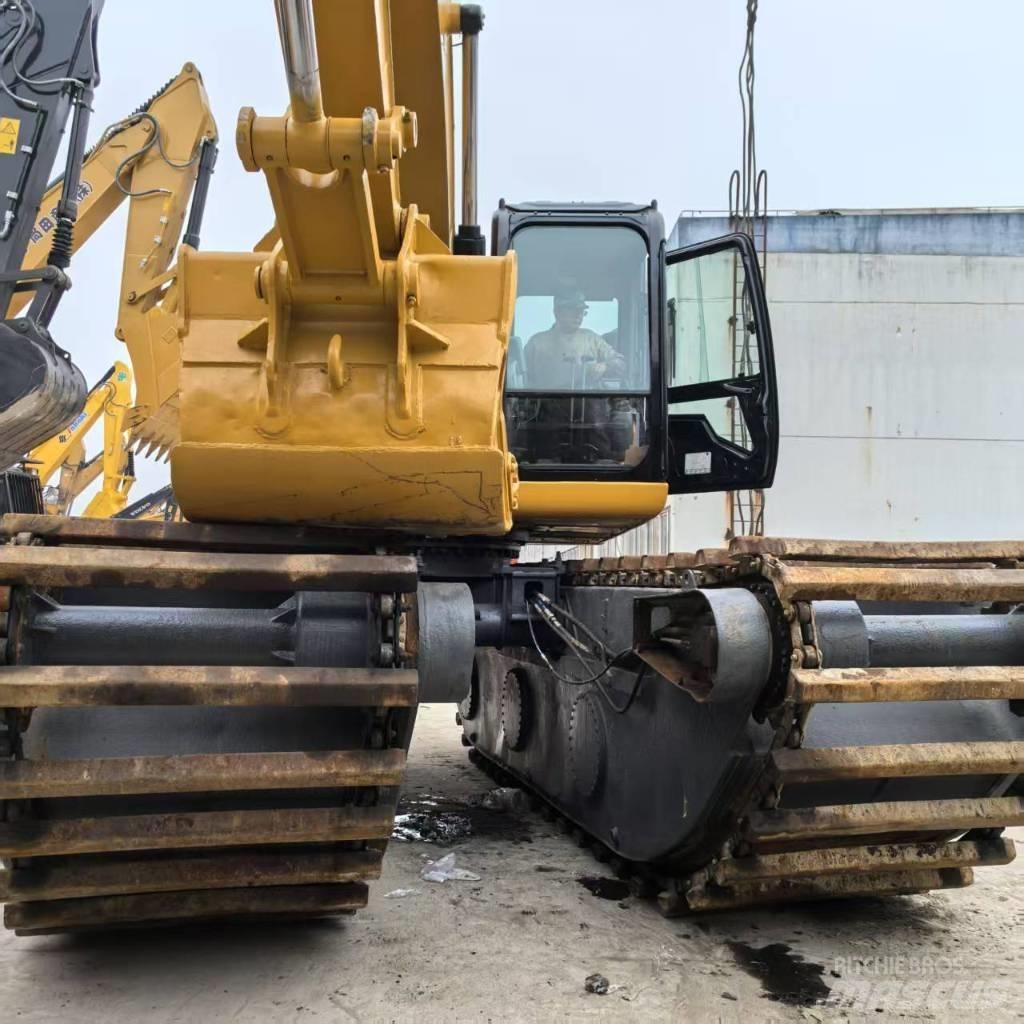 CAT 320 D Amfibijski bageri