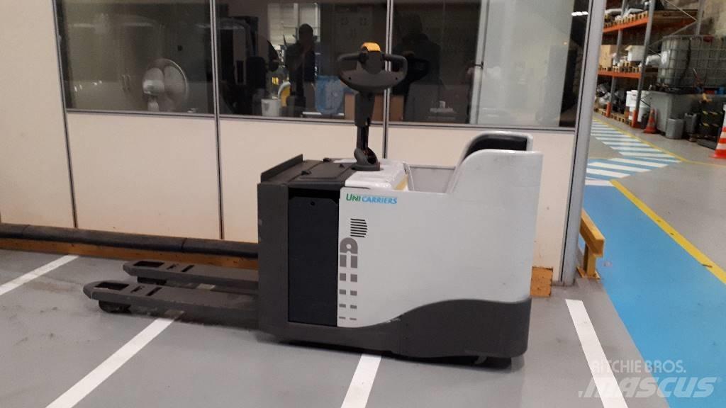 Atlet PMR 200 Nisko podizni električni viličar sa platformu