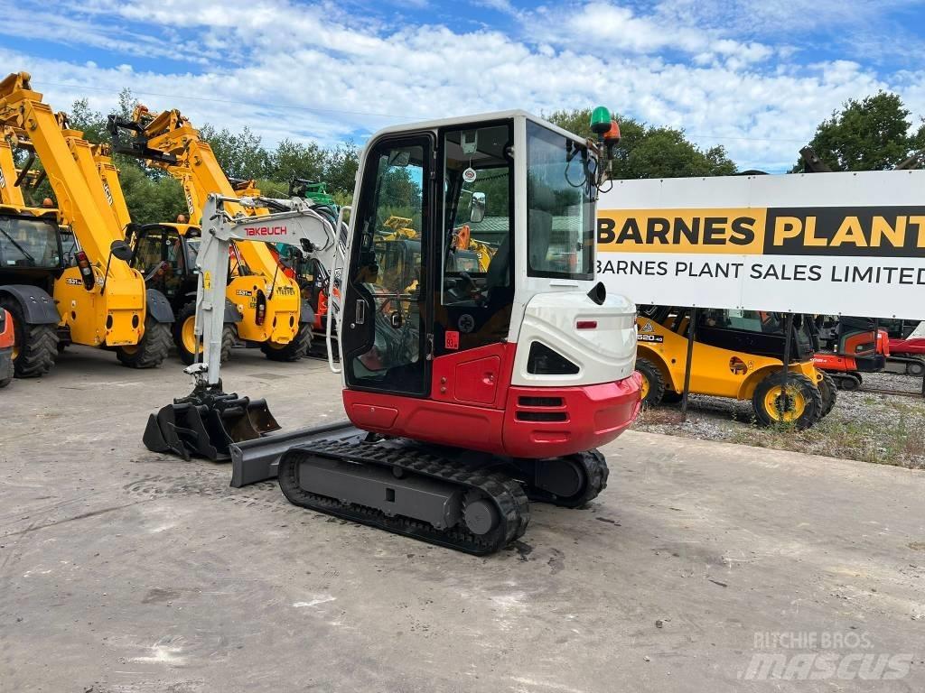 Takeuchi TB 230 Mini bageri <7t