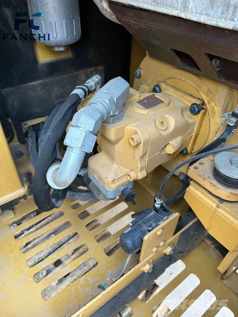 CAT 305.5e2 Bageri gusjeničari