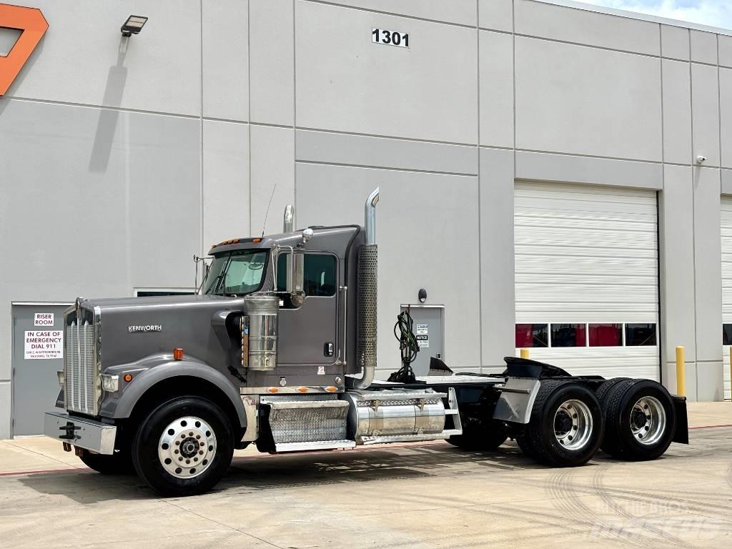 Kenworth W 900 Traktorske jedinice