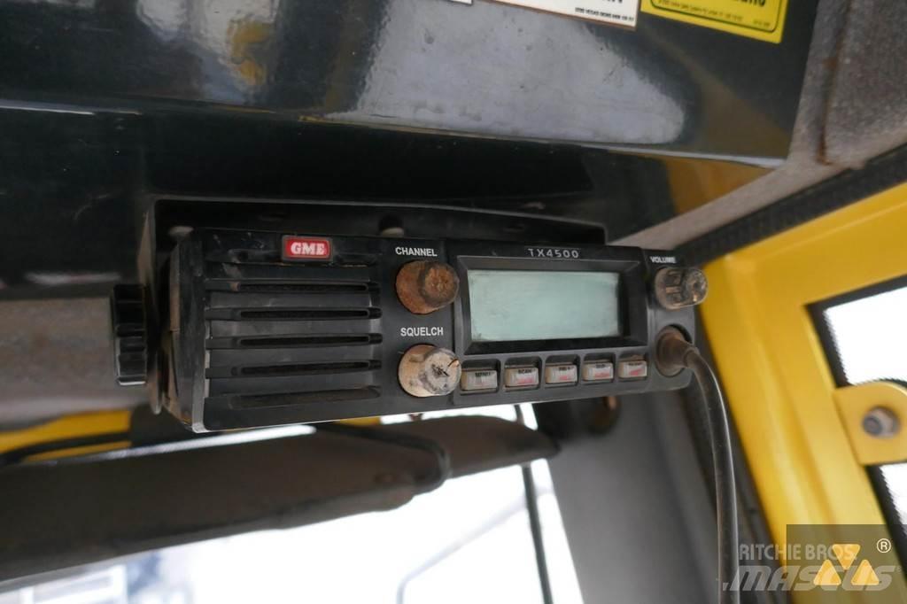 Bomag BW25RH Gumeni valjci na kotačima