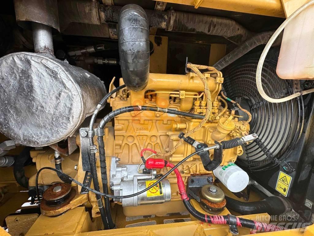 CAT 305.5E2 Bageri gusjeničari