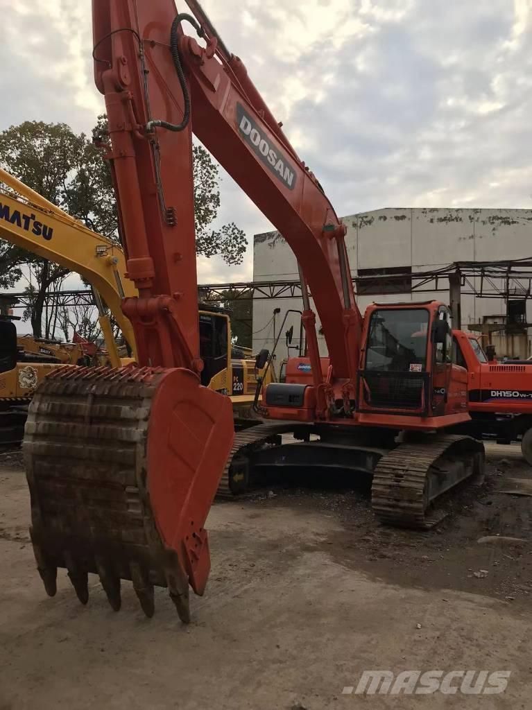 Doosan dx300 Bageri gusjeničari