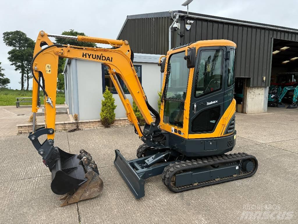 Hyundai R25Z-9 AK Mini bageri <7t