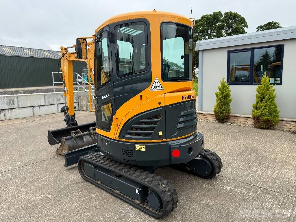 Hyundai R25Z-9 AK Mini bageri <7t