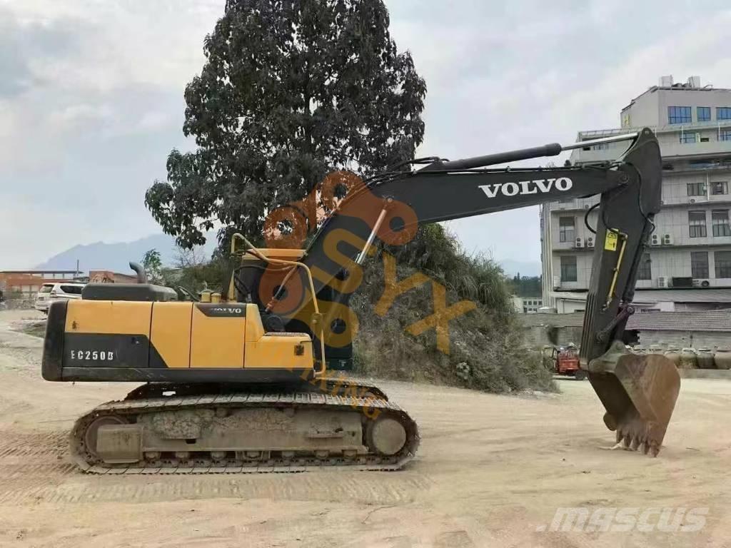 Volvo EC 210 B LC Bageri gusjeničari
