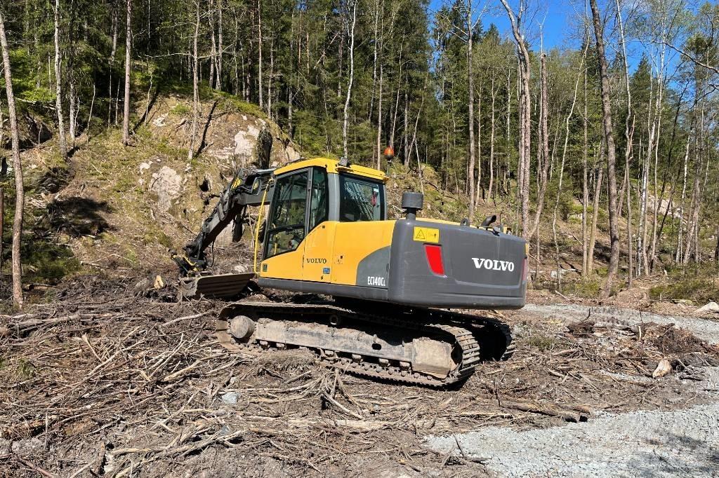 Volvo EC 140 C L Bageri gusjeničari
