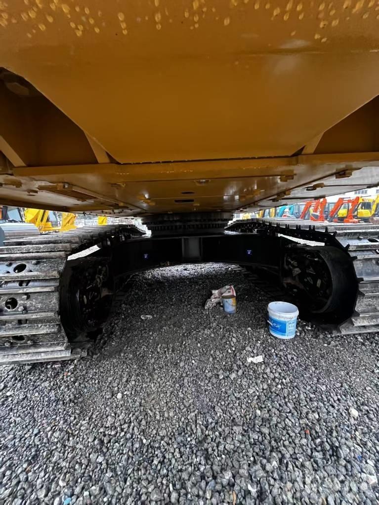 CAT 349 D2 Bageri gusjeničari