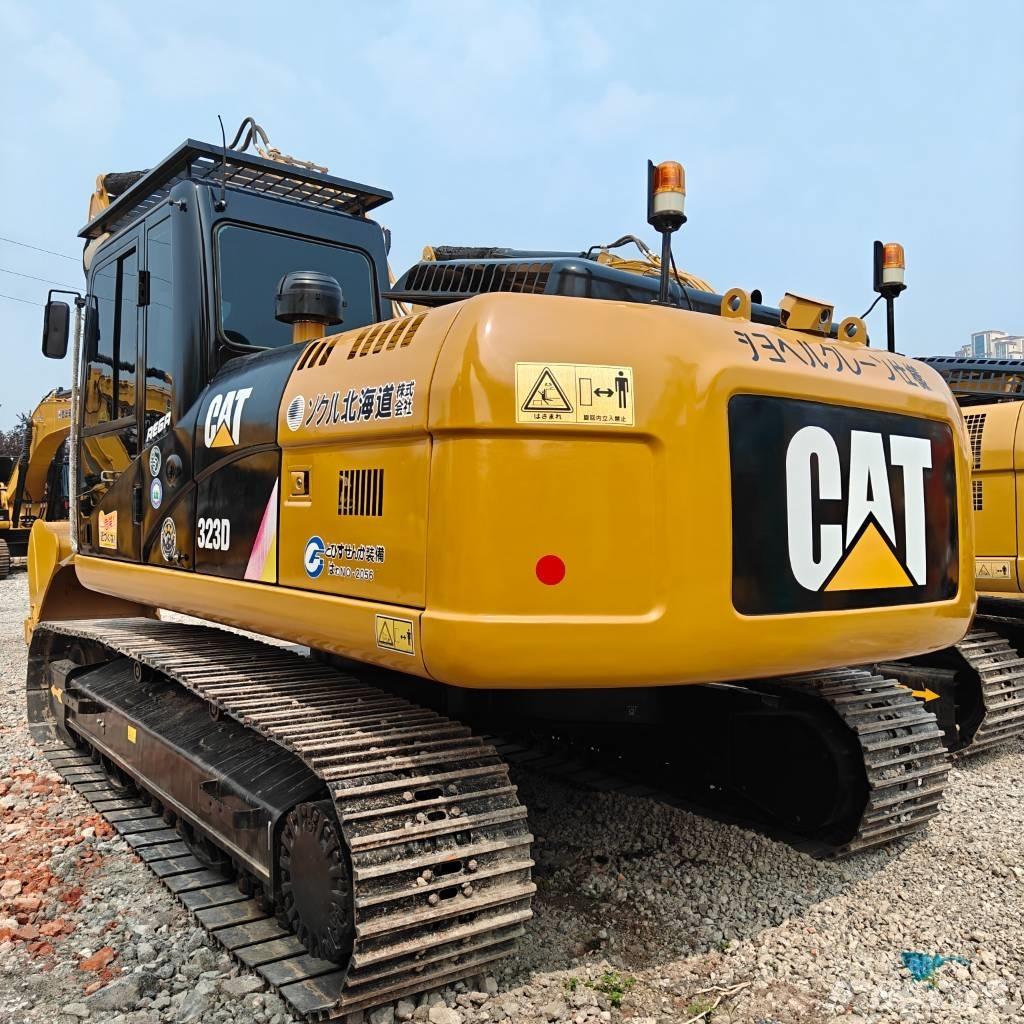 CAT 323D Bageri gusjeničari