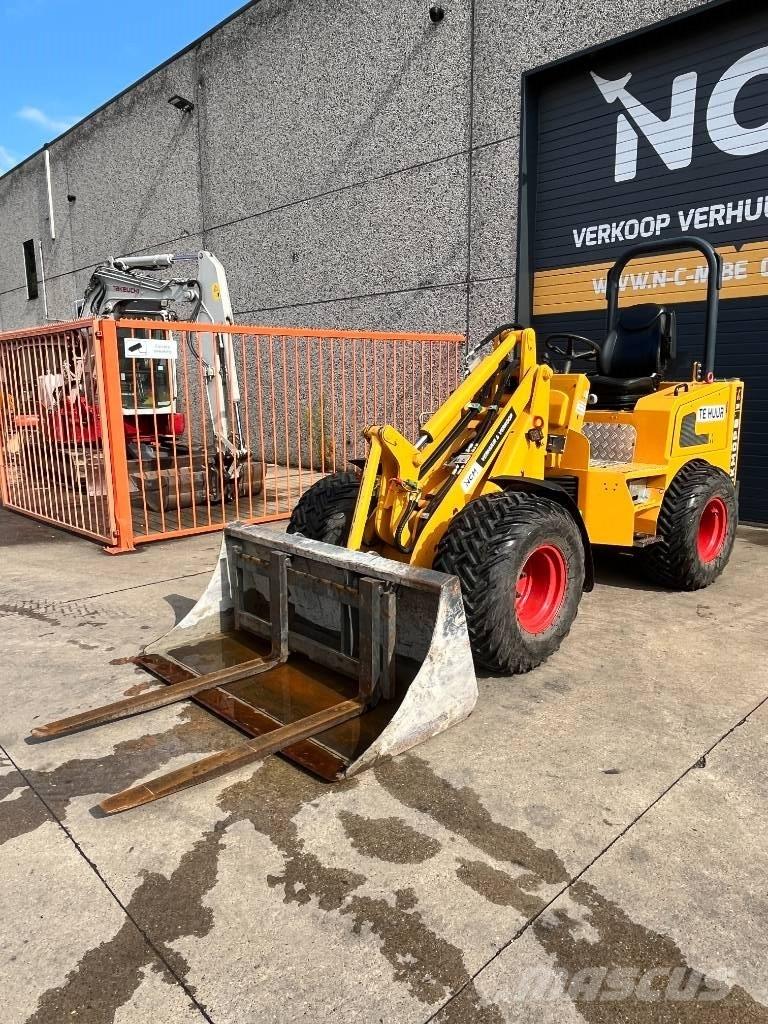 Knikmops KM 250 Utovarivači na kotačima